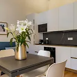 Lagrange Apartament *