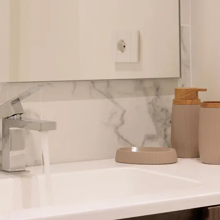 Lagrange Apartment Turin