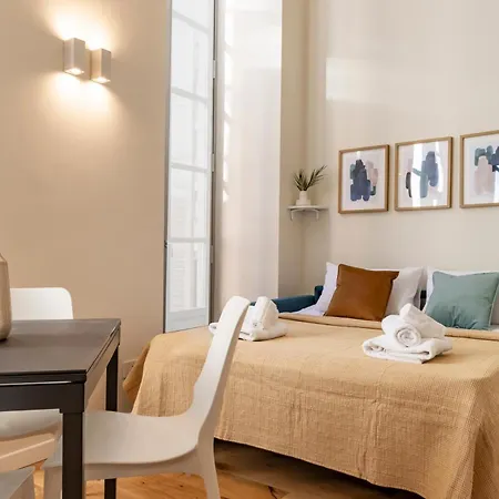 Lagrange Apartment