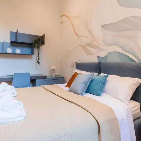 Lagrange Apartment Turin