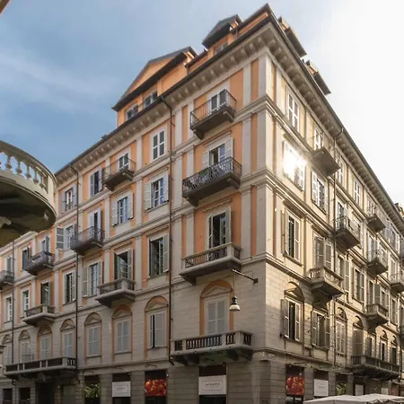 Lagrange * Turin